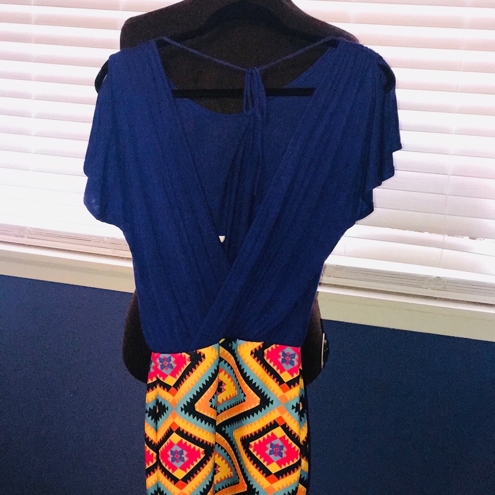 Dress - Picture 2 of 5